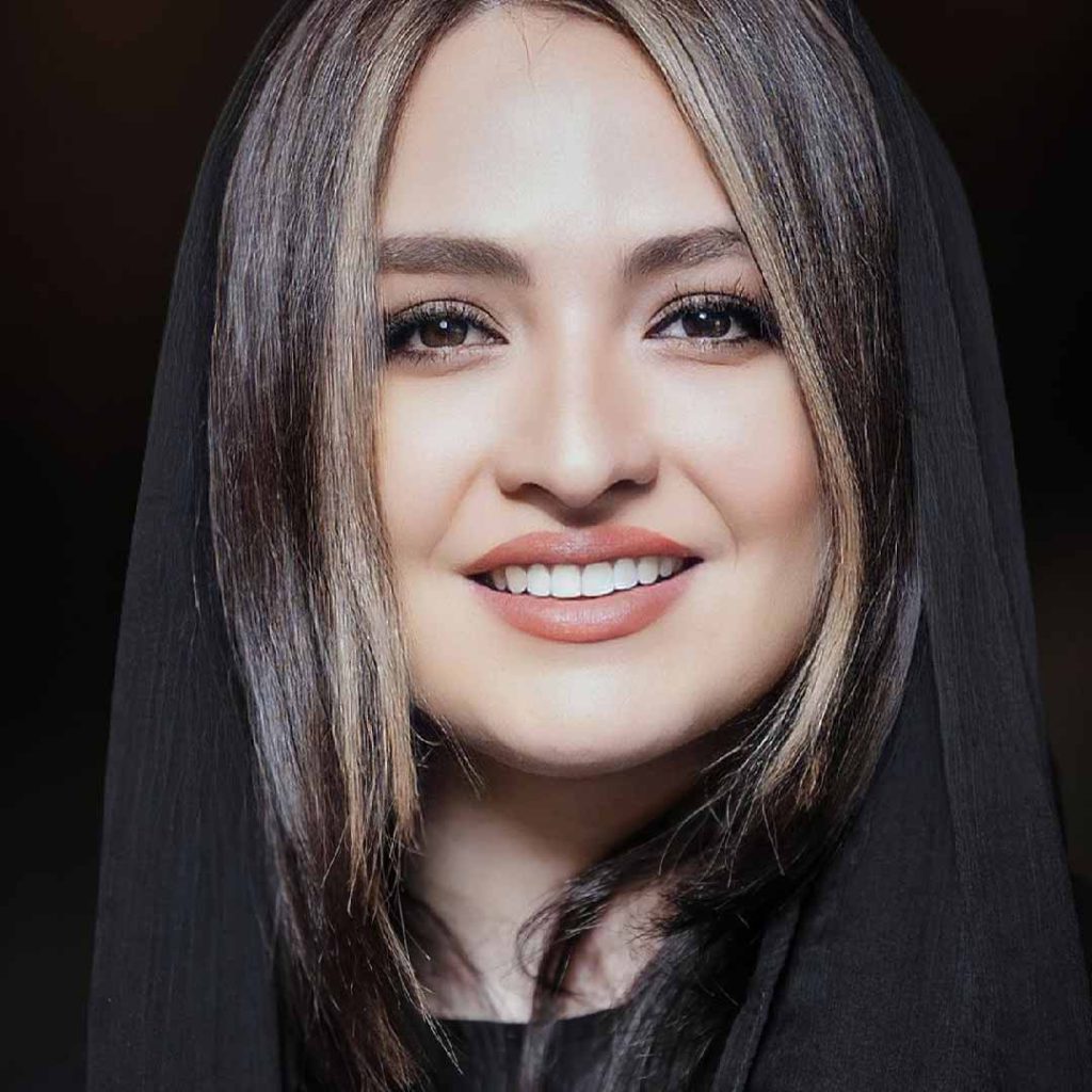 گلاره عباسی